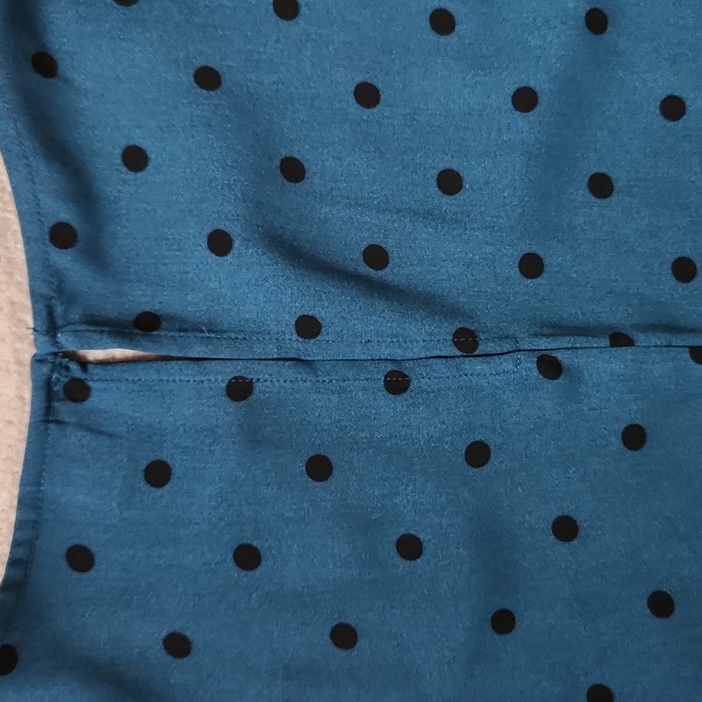 Old Navy Long Sleeve Teal and Black Polka dots Shift Dress - Large - Picture 5 of 8